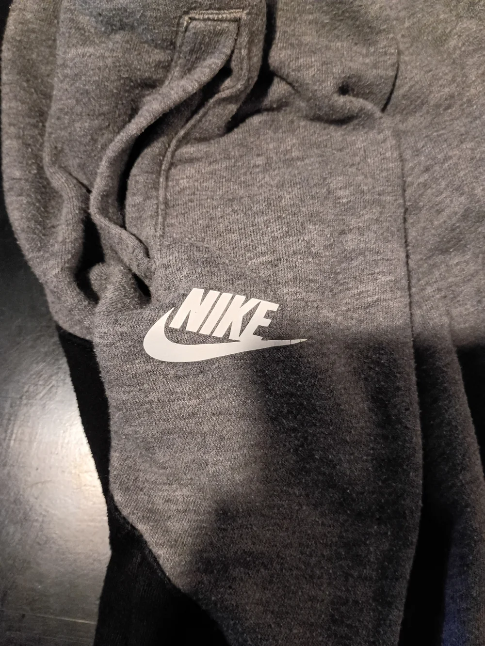 Nike Boys' Colorblock Fleece Joggers Sweatpants – Size 7 (6-7 Yrs) Grey & Black